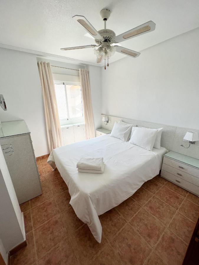 דירות אוריהואלה Penthouse & Jacuzzi With Sea Views In Costa Blanca מראה חיצוני תמונה